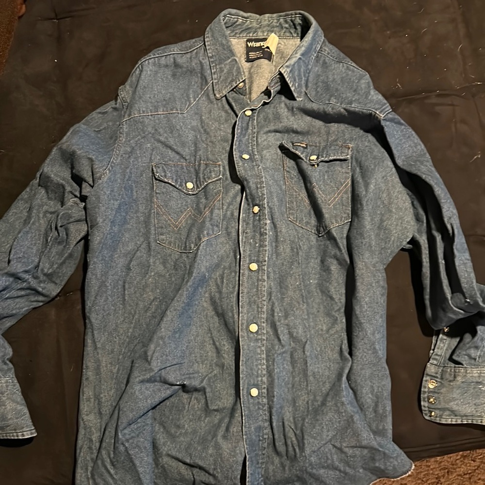 Vintage wrangler pearl snap